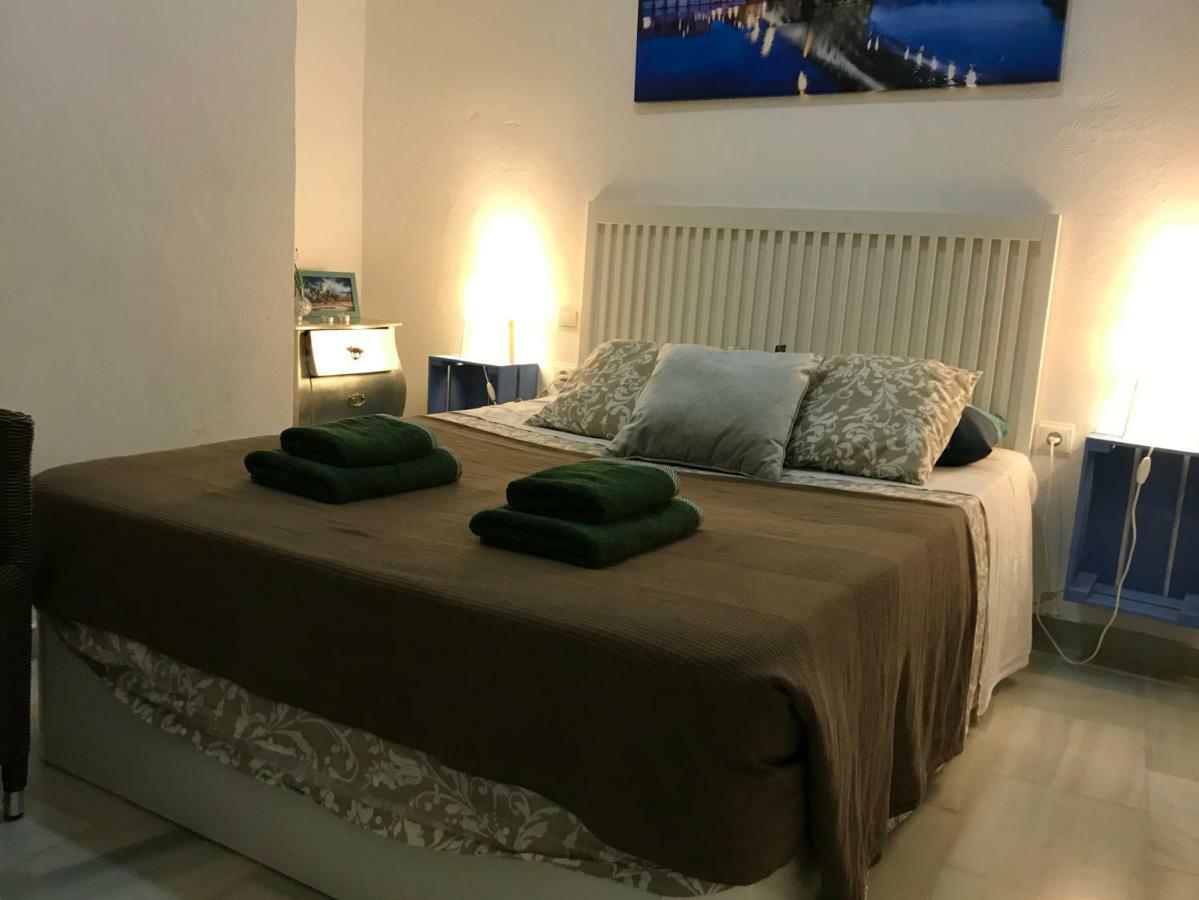 Ferienwohnung Santas Patronas Street Center Sevilla Exterior foto